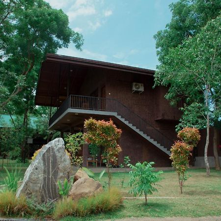Doola River Edge Udawalawe Kültér fotó