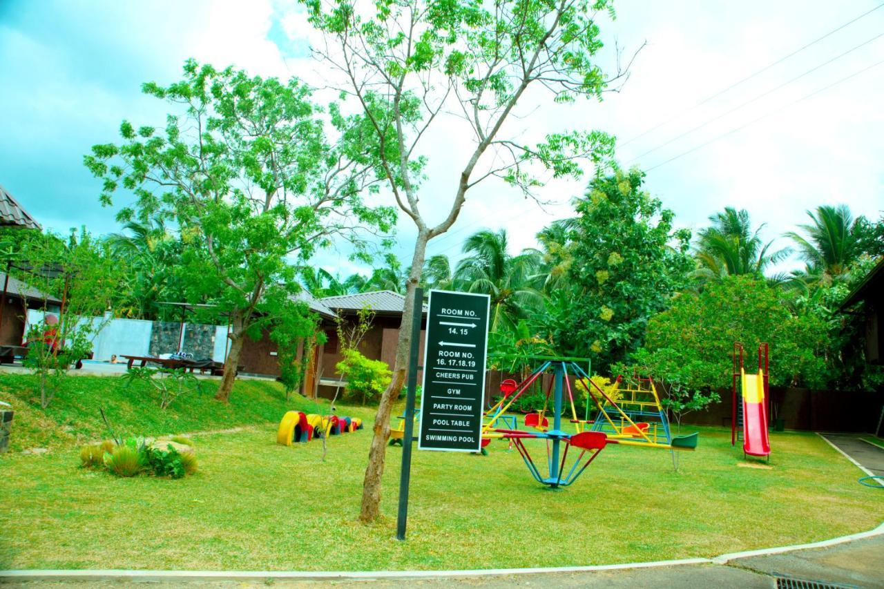 Doola River Edge Udawalawe Kültér fotó